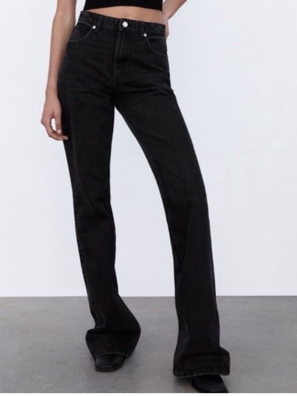 Zara Nwt Black Flare Jeans – Full-Length High rise Cotton size 4